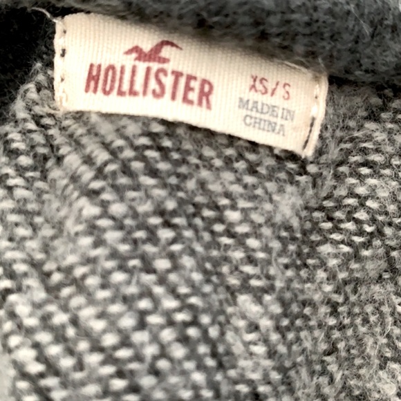 Hollister Poncho - Picture 4 of 4